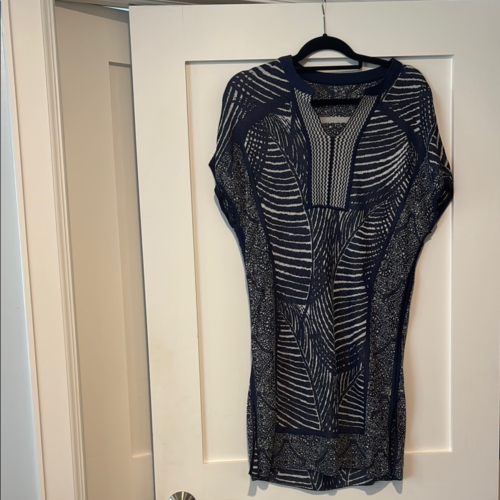Navy and White Patterned Knit Dress